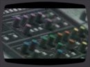 Vido officielle de prsentation de la console DMX-R100 de Sony.