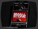 Un des meilleurs phaser du monde! osez le Small Stone Electro Harmonix, mais uniquement le modle original!