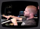 Future music nous emmeène en reportage dans le studio de Morgan Page qui explique sa façon de travailler les remixes.