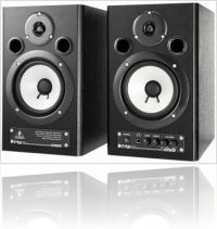 Audio Hardware : Behringer debuts 2 digital monitors - macmusic